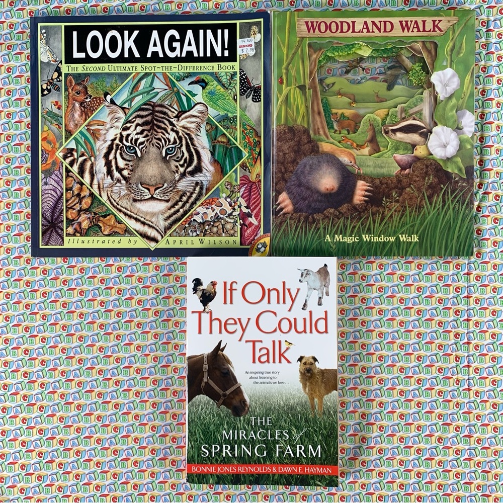 Animal Information Interactive Learning Book Set.